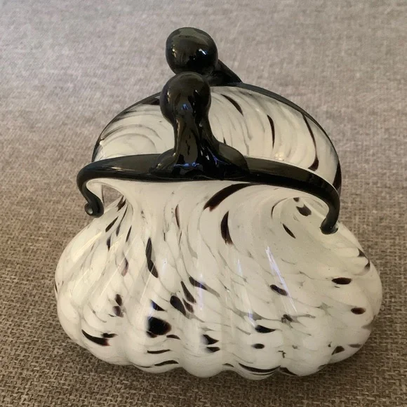 Vintage Handblown White and Black Swirl Art Glass Purse Decorative Sculpture - Picture 6 of 6